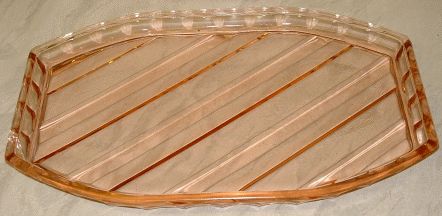 Unknown dressing table tray
Pink
