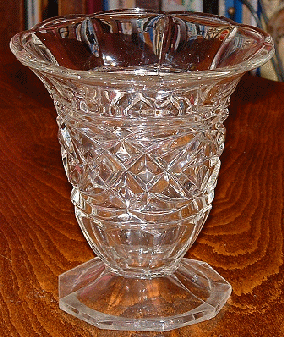 Libochovice, Czechoslovakia, pattern 1381 clear vase
Libochovice, Czechoslovakia, pattern 1381

Identification courtesy of Marcus Newhall, [url=http://www.sklounion.com]Sklo Union Art Before Industry: 20th Century Czech Pressed Glass[/url] BUY HIS NEW BOOK NOW! :)
Keywords: pressed Czech Libochovice