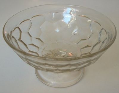 Unknown English clear pressed footed sugar
Marked on base of bowl [b]British Make[/b]. Unknown maker

Keywords: pressed England