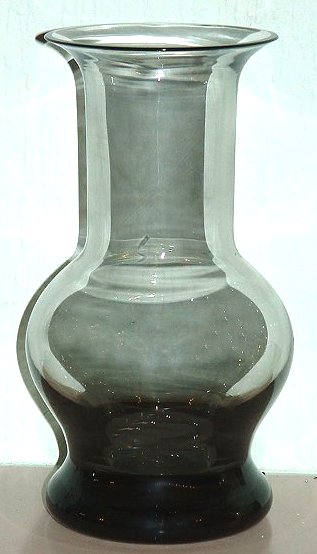 Wedgwood smoked vase
Keywords: Wedgwood England